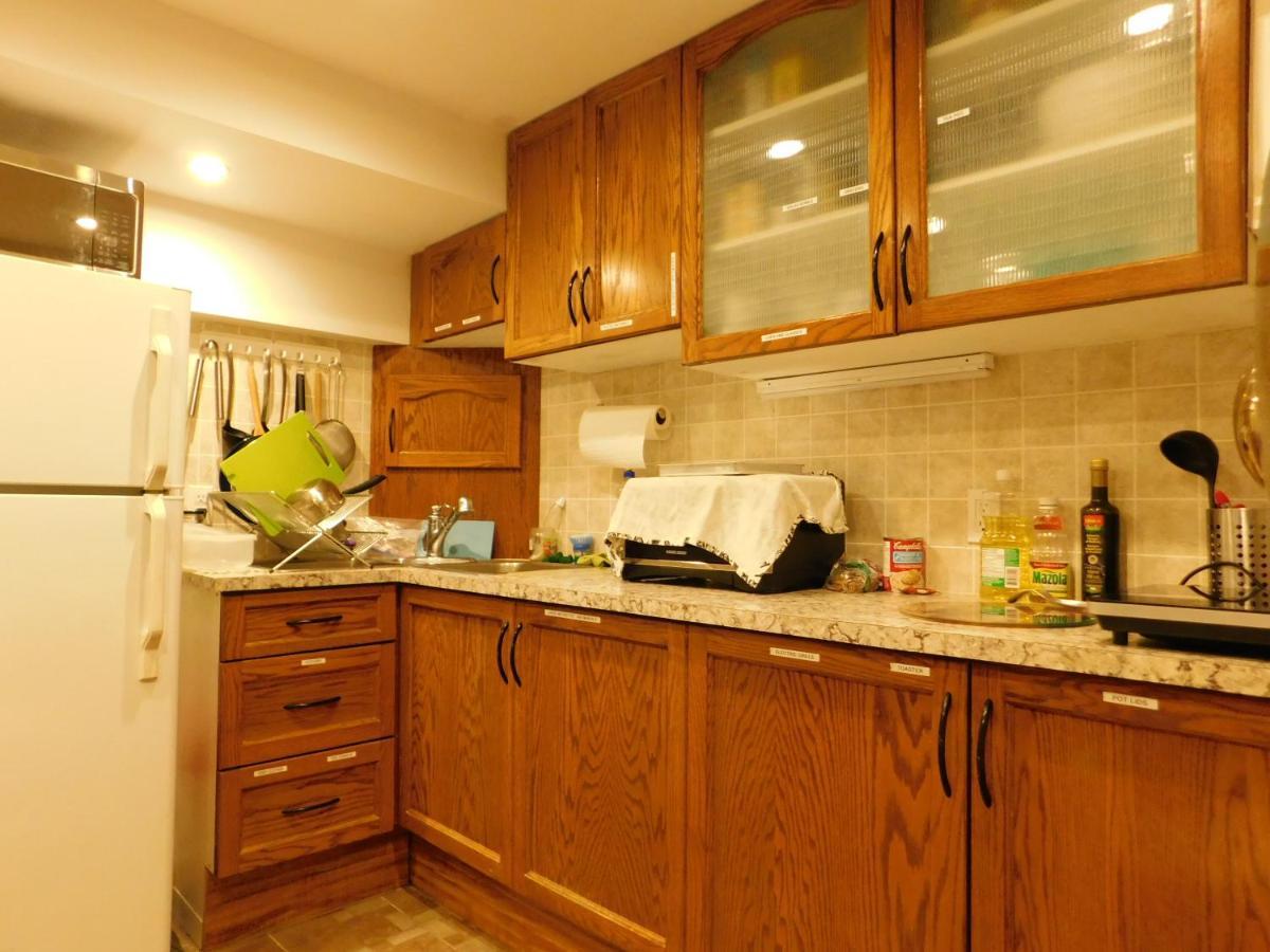 The Calgary Hub Hostel Style Home Екстер'єр фото
